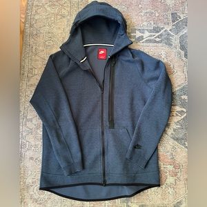 Nike Tech Fleece Hero Hoody - LIKE NEW